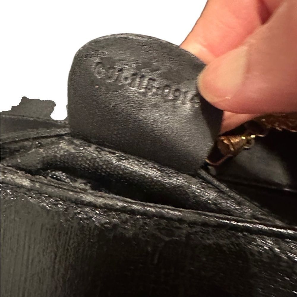 Gucci black web gg gold logo cross body bag - Picture 12 of 16